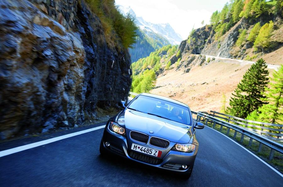  BMW 3-Series 2009 года  (фото 15 из 116)